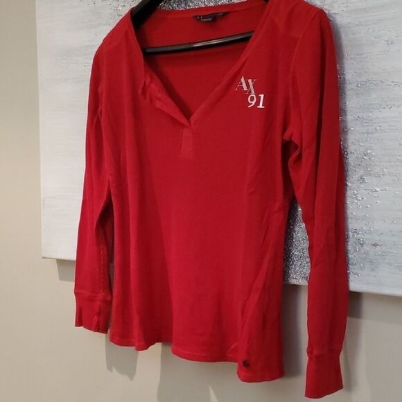 ♥️ARMANI Exchange Top - Picture 1 of 2